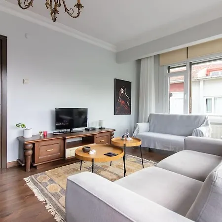 Bright Vibrant 3br Haven Near Sea And Prime Locale شقة