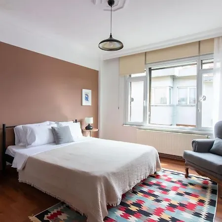 Bright Vibrant 3br Haven Near Sea And Prime Locale شقة اسطنبول