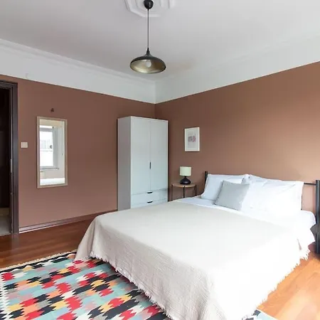 Bright Vibrant 3br Haven Near Sea And Prime Locale شقة اسطنبول